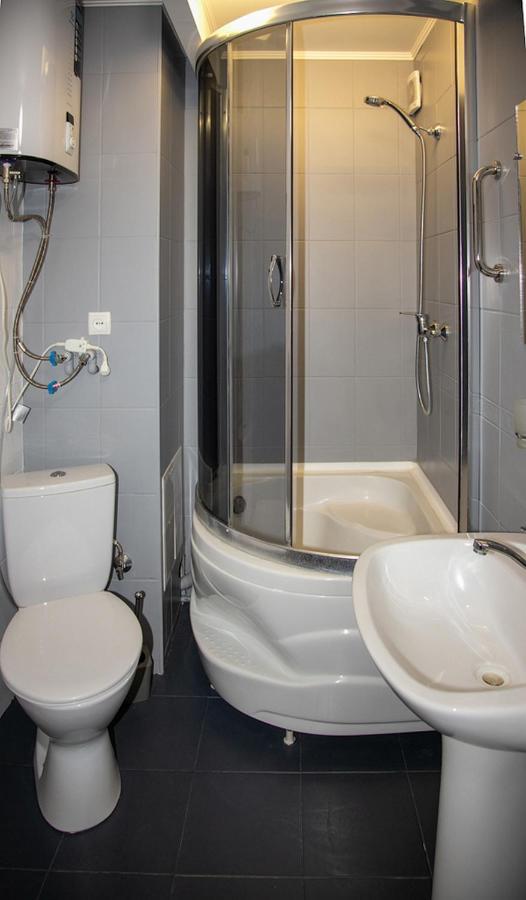 Sacvoyage Hotel Kiev Buitenkant foto